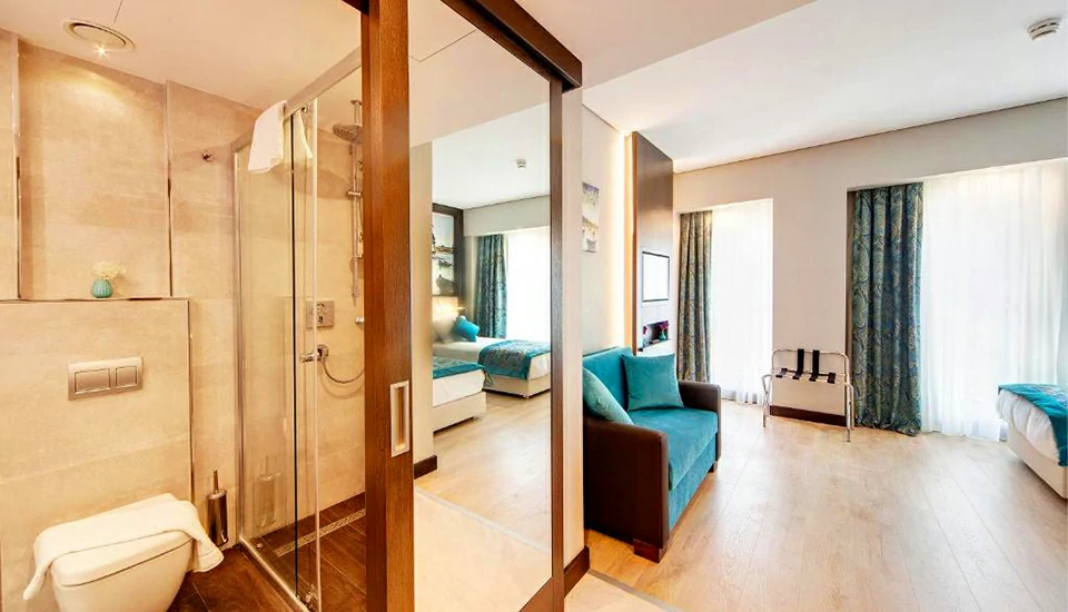 هتل موکارناس تکسیم